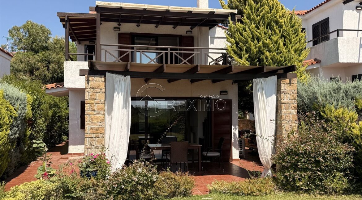 Villa in Elani Greece (1)