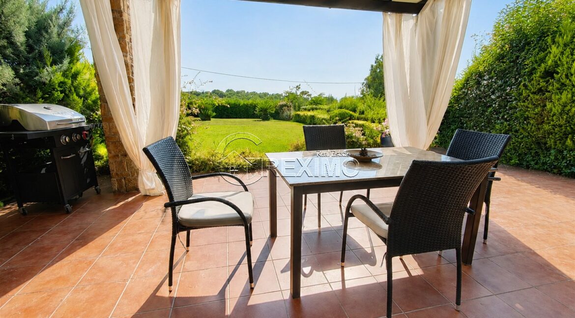 Villa in Elani Greece (2)