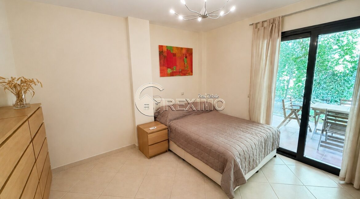 Villa in Elani Greece (4)