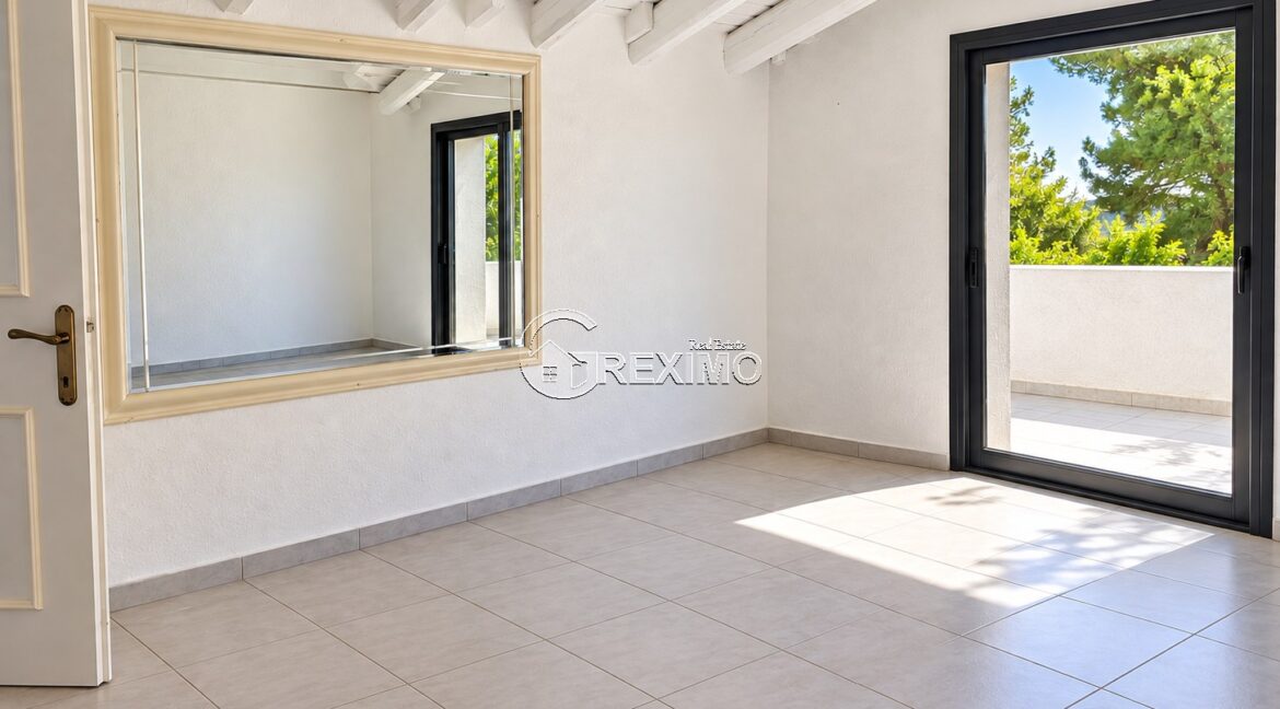 Beachfront villa Halkidiki