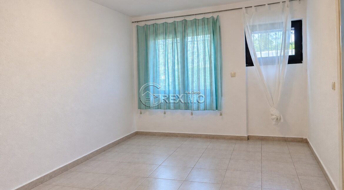 Beachfront villa Halkidiki